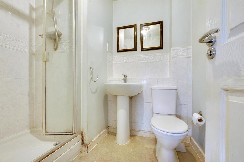 Ensuite.jpeg