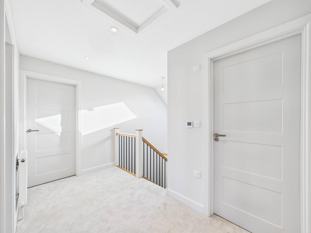 Cam01354 g0 pr0625 still016