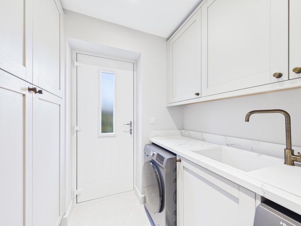 Cam01354 g0 pr0625 still004