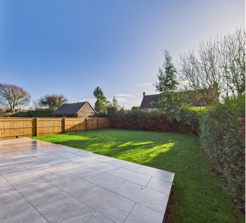 SPEEN - adjusted garden view