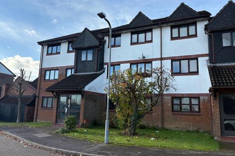 undefined, Armada Court, Chafford Hundred