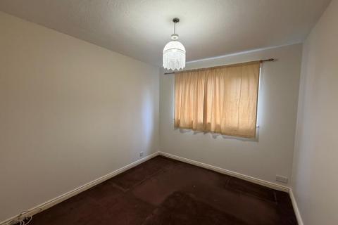 1 bedroom flat to rent, Armada Court, Chafford Hundred