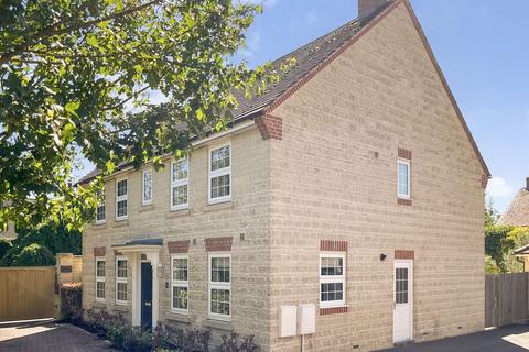 undefined, Nursery End, Stanford In The Vale