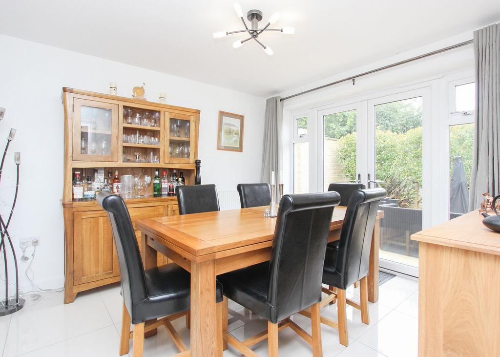 E79776 D5-AFB0-407 C-9 DEC-4980 BA790684.jpg