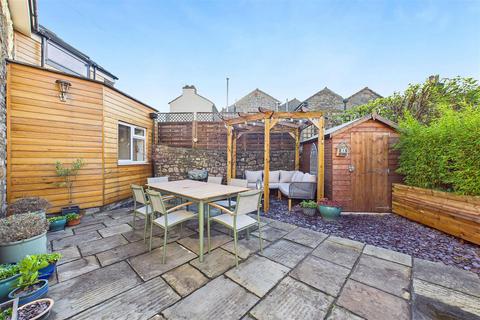 undefined, Fantastic detached house close to Clevedon Town Centre