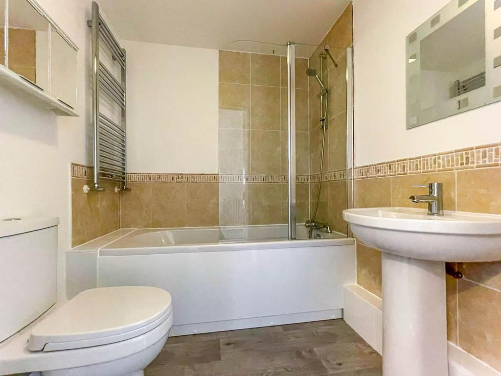 2 lavender bathroom