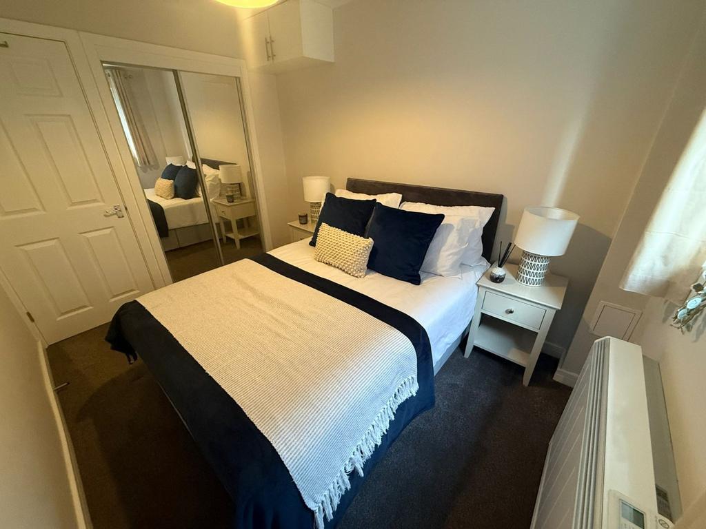 Apartment in Southampton, Western Docks, Freemantle - More