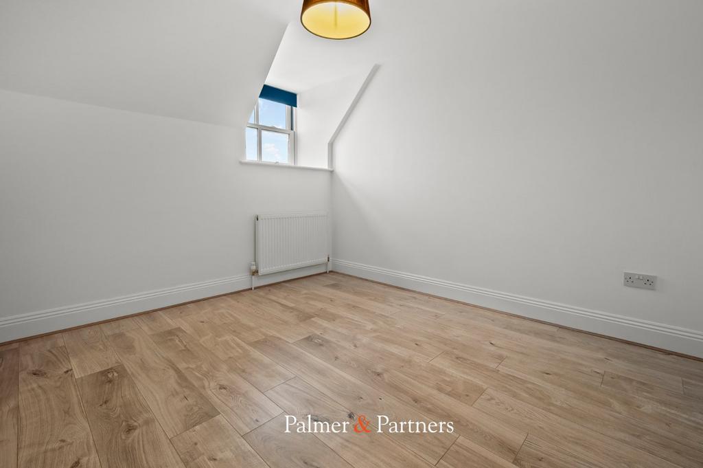 2nd Bedroom