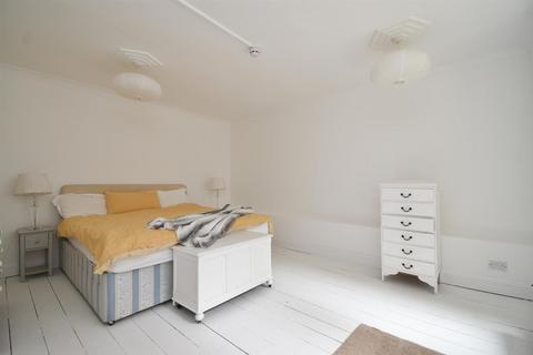 undefined, Warrior Square, St. Leonards-On-Sea