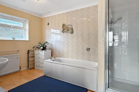 3 bedroom detached bungalow for sale, Allenstyle Close, Barnstaple EX31