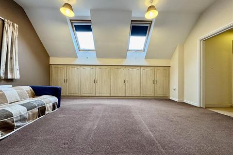 undefined, Forest Road, Almondbury, Huddersfield, HD5 8EU