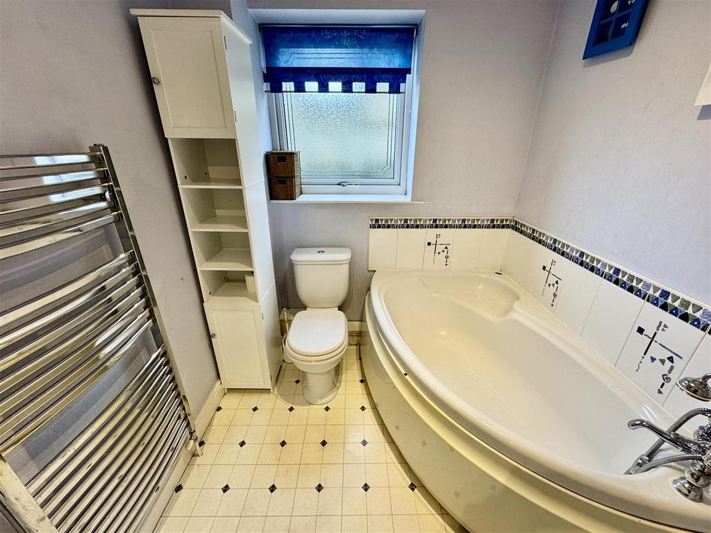 Family bathroom