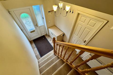 undefined, Forest Road, Almondbury, Huddersfield, HD5 8EU