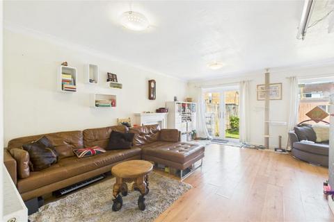 3 bedroom end of terrace house to rent, The Larches, Woking GU21