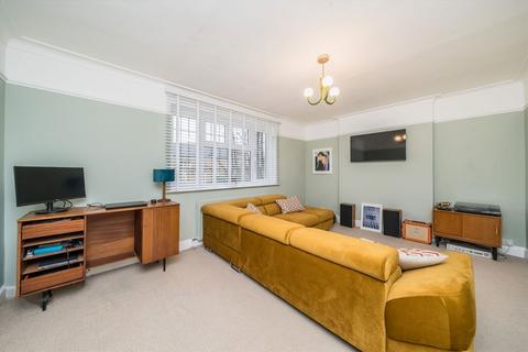 undefined, St. Mark's Hill, Surbiton KT6