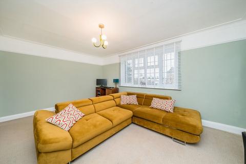 undefined, St. Mark's Hill, Surbiton KT6
