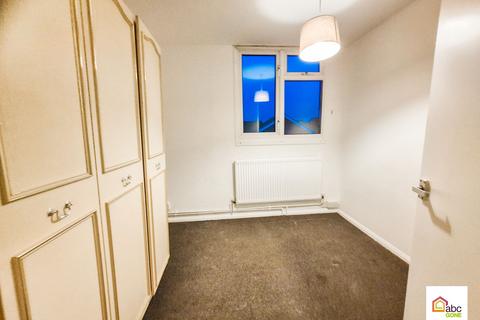 undefined, Ferry Road, Hullbridge, Hockley