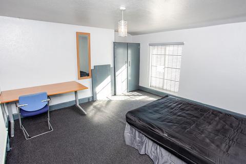 undefined, Moss Lane East, Manchester, M14
