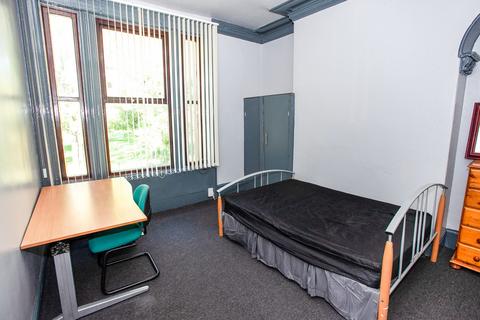 undefined, Moss Lane East, Manchester, M14