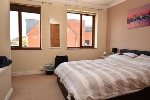 undefined, Ruxton Close Swanley BR8