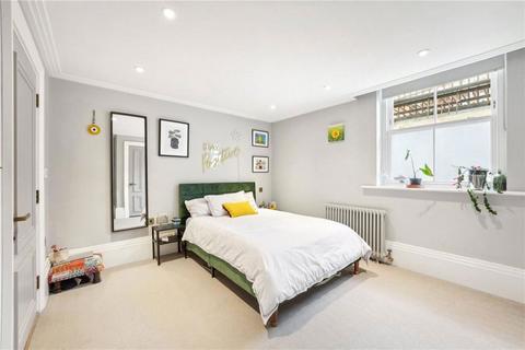 undefined, East Hill, London SW18