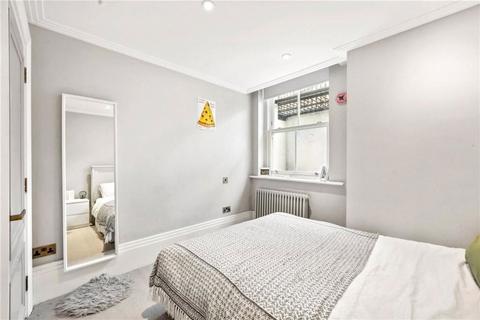 undefined, East Hill, London SW18