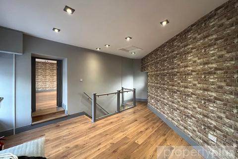 undefined, Porth Street, Porth, Rhondda Cynon Taff, CF39