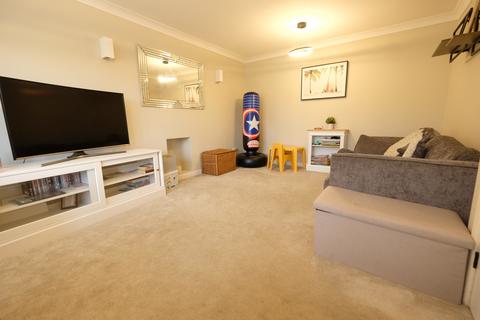 undefined, Kingswood, Marchwood SO40