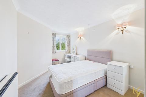 undefined, Worcester WR1