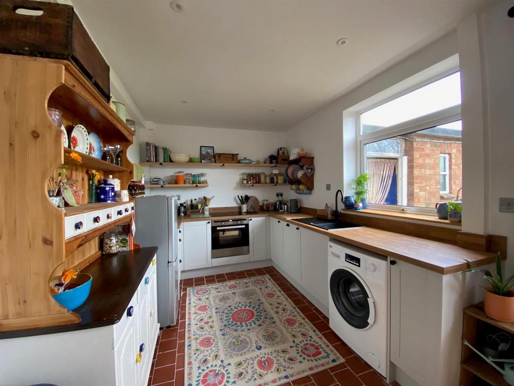 Kitchen.jpg