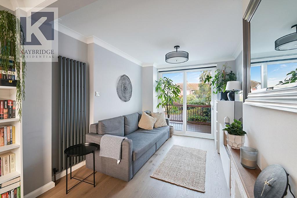 Firdene, Surbiton KT5 9 QQ