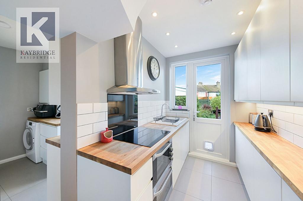 Firdene, Surbiton KT5 9 QQ