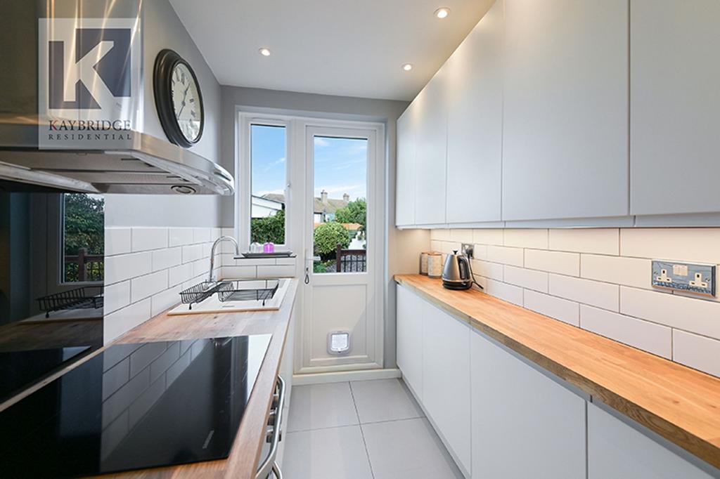 Firdene, Surbiton KT5 9 QQ