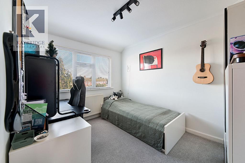 Firdene, Surbiton KT5 9 QQ