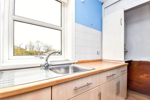 undefined, Manse Road, Kilsyth, G65