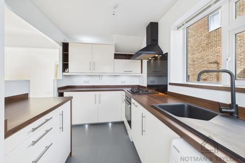 undefined, Torpoint PL11