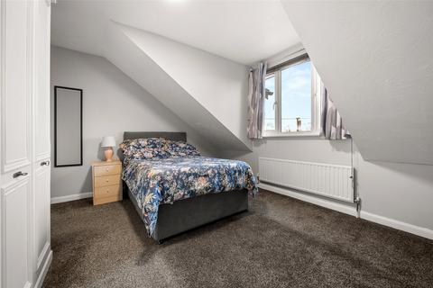 2 bedroom apartment for sale, Sadlers Court, Wokingham RG41