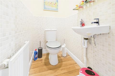 3 bedroom semi-detached house for sale, Horne Road, Thatcham, Berkshire, RG19