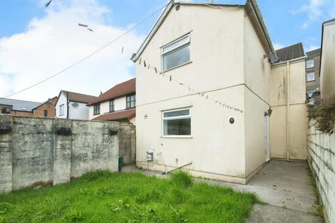 America Place, Porth, CF39