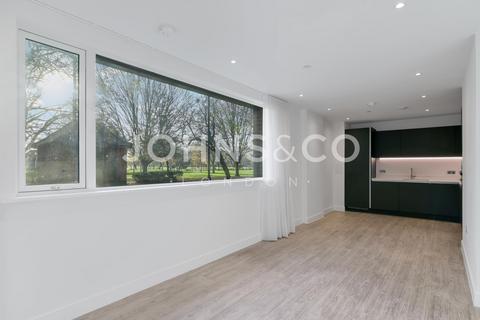undefined, Lampton Parkside, Hounslow, London, TW3