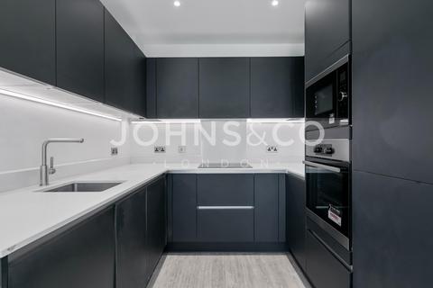 undefined, Lampton Parkside, Hounslow, London, TW3