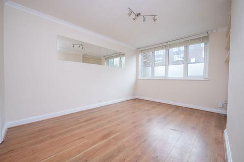 undefined, Dowdeswell Close, London SW15