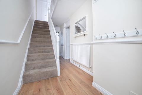 undefined, Dowdeswell Close, London SW15