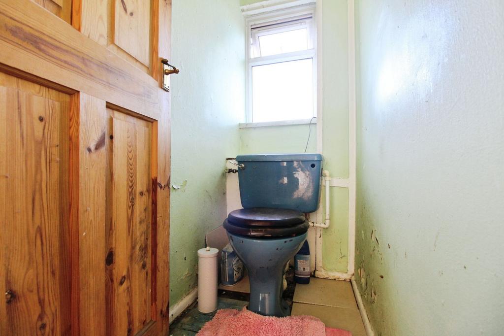 Separate WC