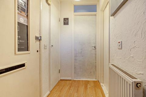 1 bedroom flat for sale, Hollands Walk, Basildon, SS16