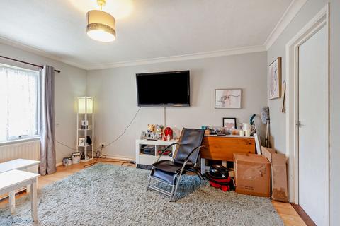1 bedroom flat for sale, Hollands Walk, Basildon, SS16