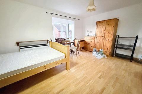 undefined, Boxwood Close, West Drayton, UB7