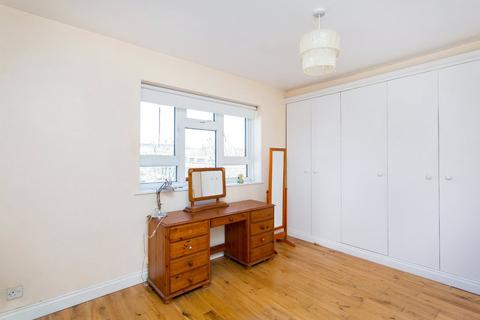 undefined, Langdon Court, City Road, London, EC1V