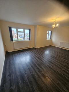 2 bedroom apartment to rent, Baginton Road, Coventry CV3
