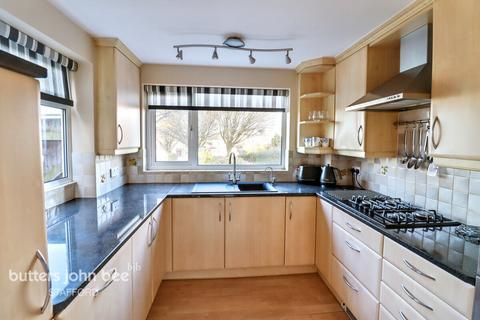 3 bedroom link detached house for sale, Sandringham Road, Stafford